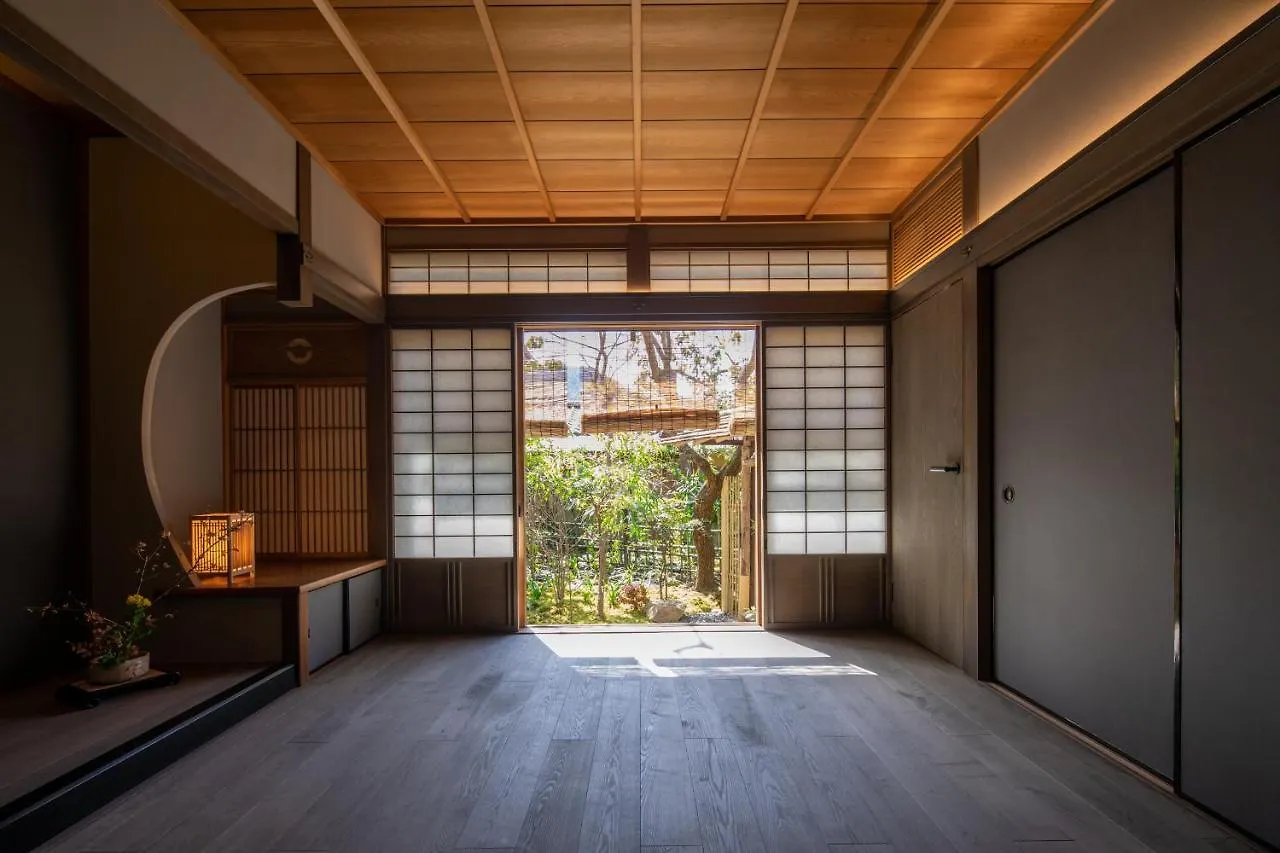 Hachikan 京都 0*,  日本